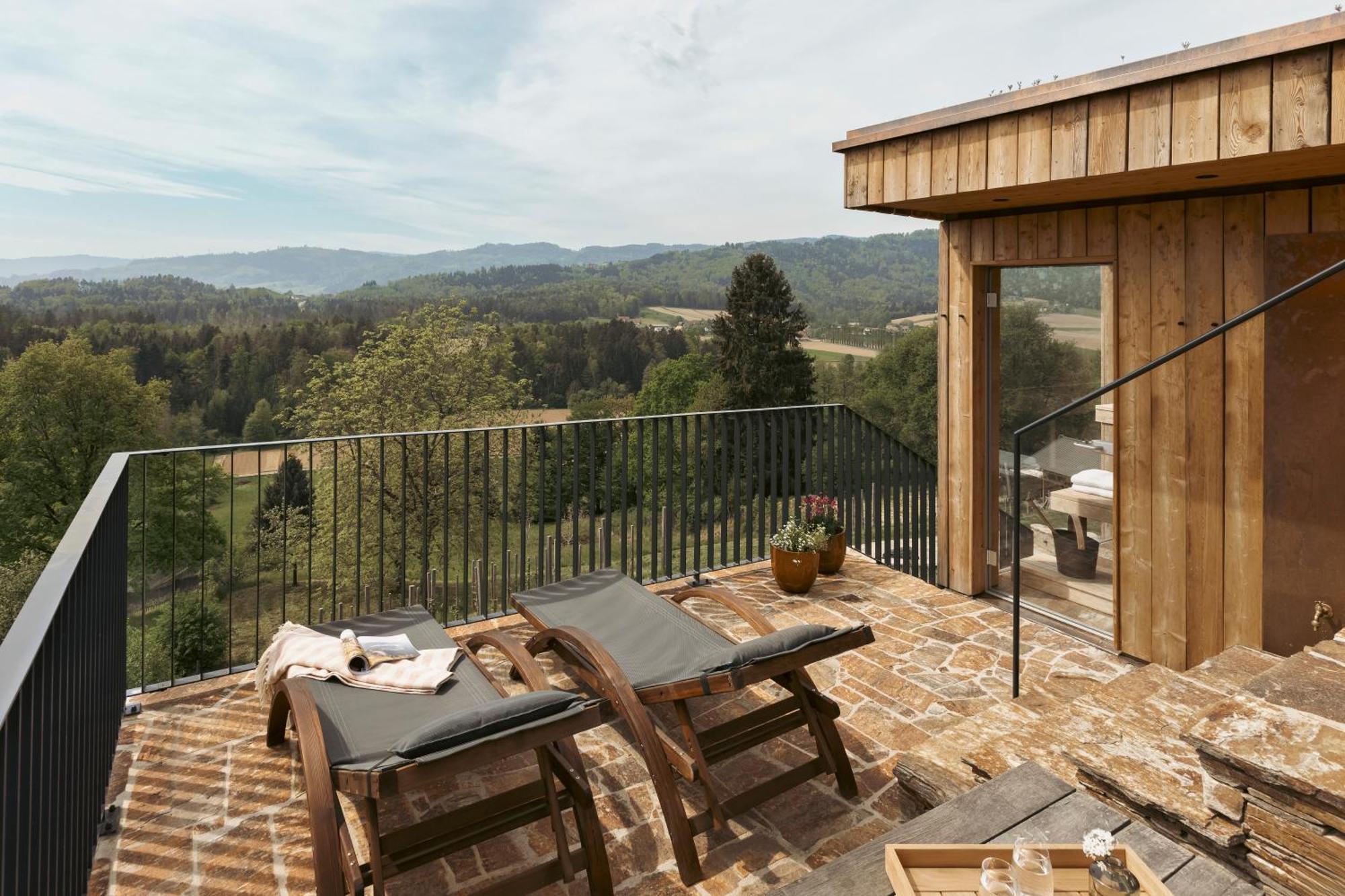 Am Wildbachberg - Luxus Ferienhaeuser Mit Infinitypool, Privatsauna Und Weinkeller Deutschlandsbergi járás Kültér fotó